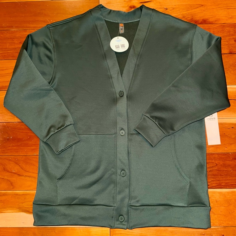 NWT Mono B Forest Green Button Down Cardigan